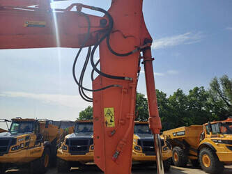 2016-hitachi-zx170w-5b-1461331-47739996