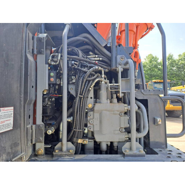 2016 Hitachi ZX170W-5B-47740007
