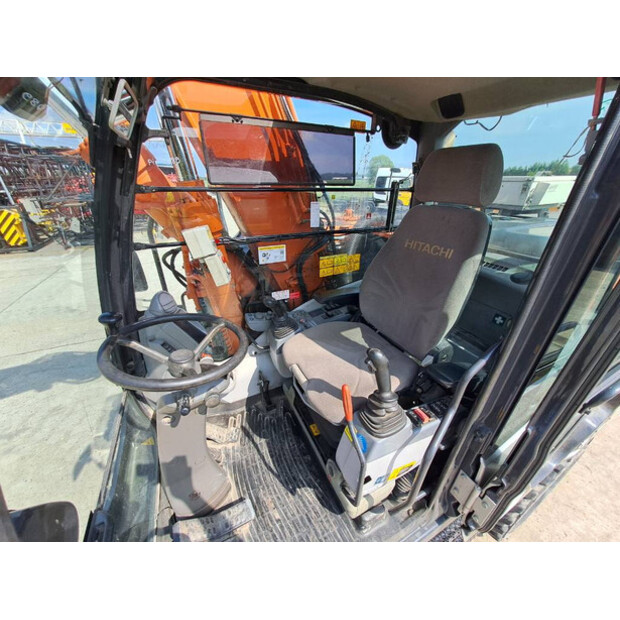 2016 Hitachi ZX170W-5B-47740054
