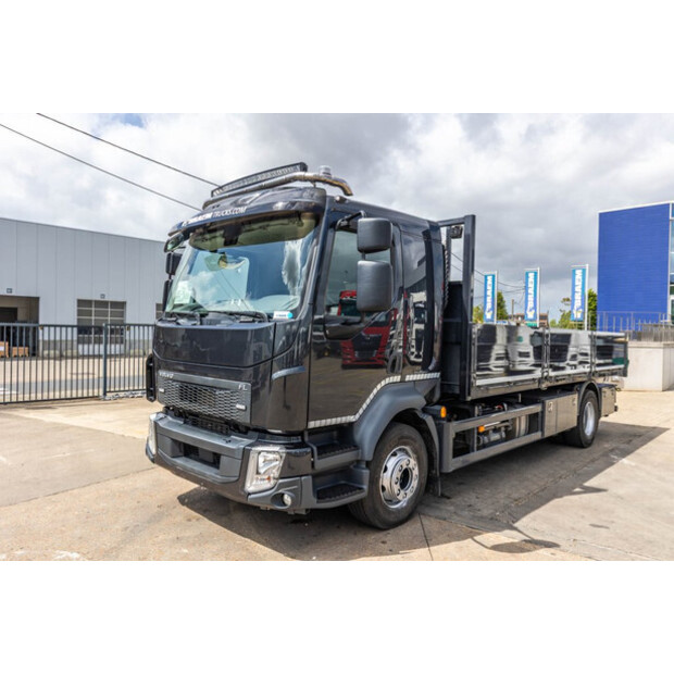 2021 Volvo FL290-47740074