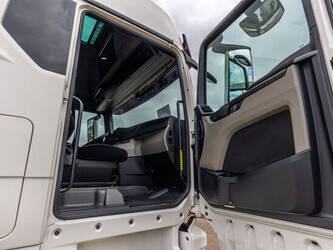 2022-man-tgx-18-510-1461334-47740137