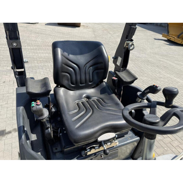 2022 BOMAG BW 120 AD-5-47740800