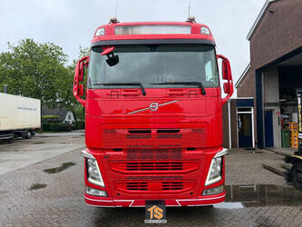 2016-volvo-fh500-1461353-47740818