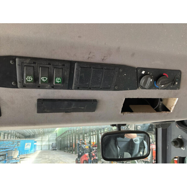 2016 هام H 7i VIO-47740908