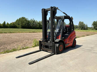Image for LIFTS 2015 Linde H40 EVO