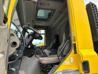 2011-daf-cf-85-360-1461362-47741131