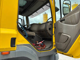 2011-daf-cf-85-360-1461362-47741136