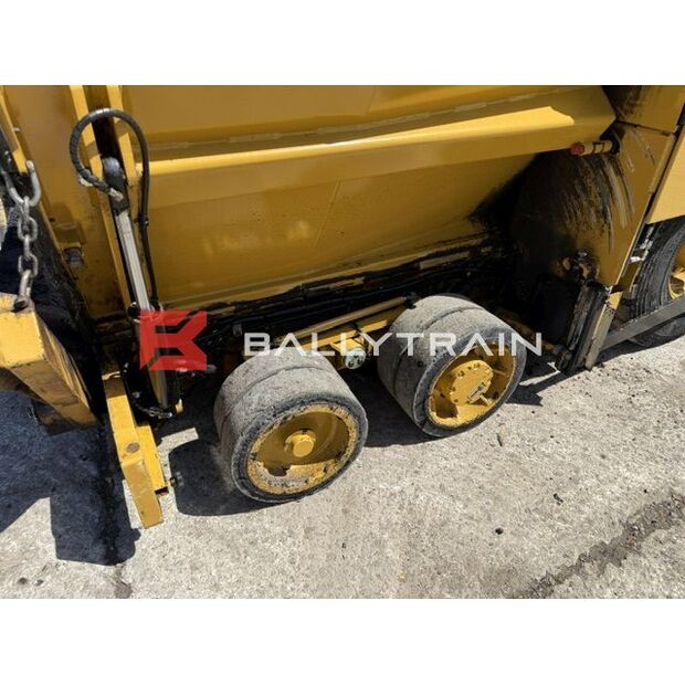 2024 Caterpillar AP300-47747594
