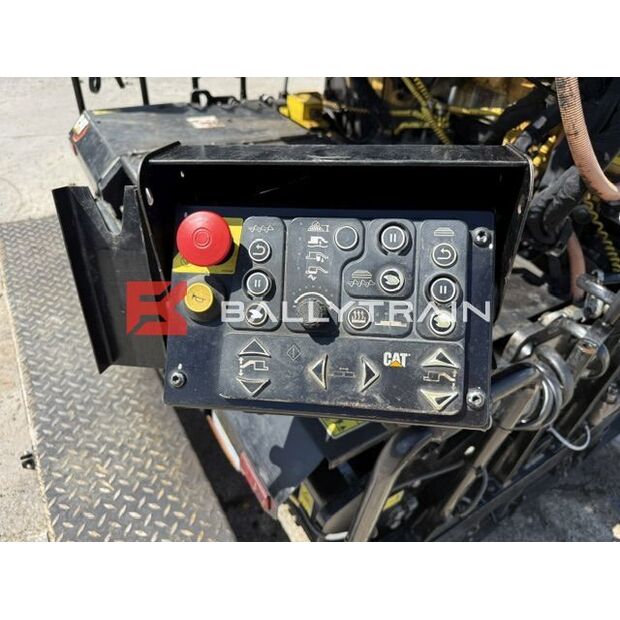 2024 Caterpillar AP300-47747601