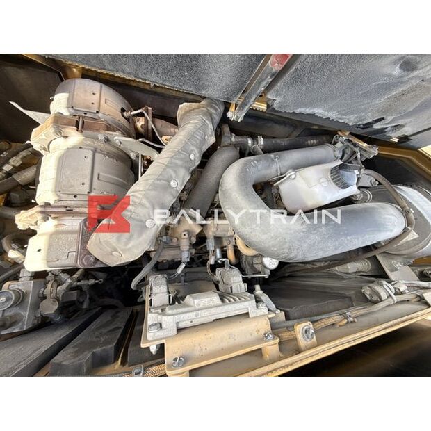 2024 Caterpillar AP300-47747621