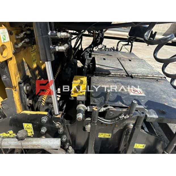 2024 Caterpillar AP300-47747624