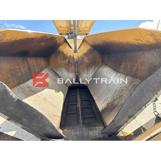 2024 Caterpillar AP300-47747628