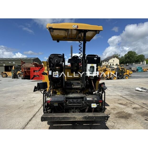 2024 Caterpillar AP300-47747644