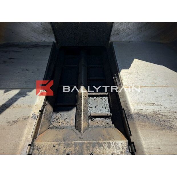 2024 Caterpillar AP300-47747652