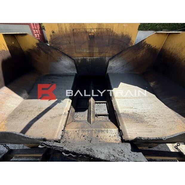 2024 Caterpillar AP300-47747653