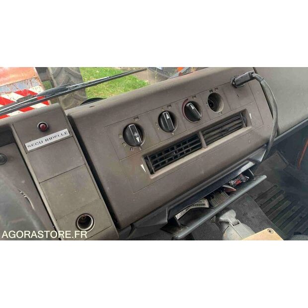 1998 Mercedes-Benz 1317-47752453