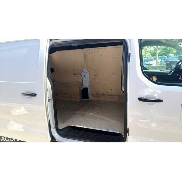 2019 Peugeot Expert-47753321