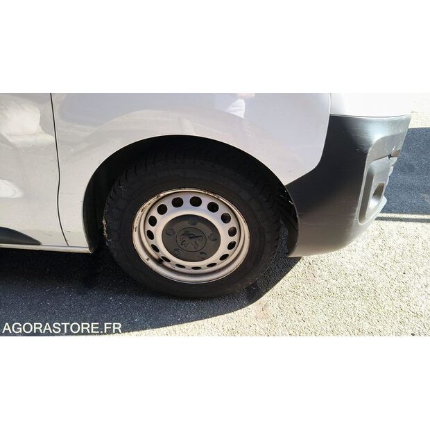 2019 Peugeot Expert-47753327
