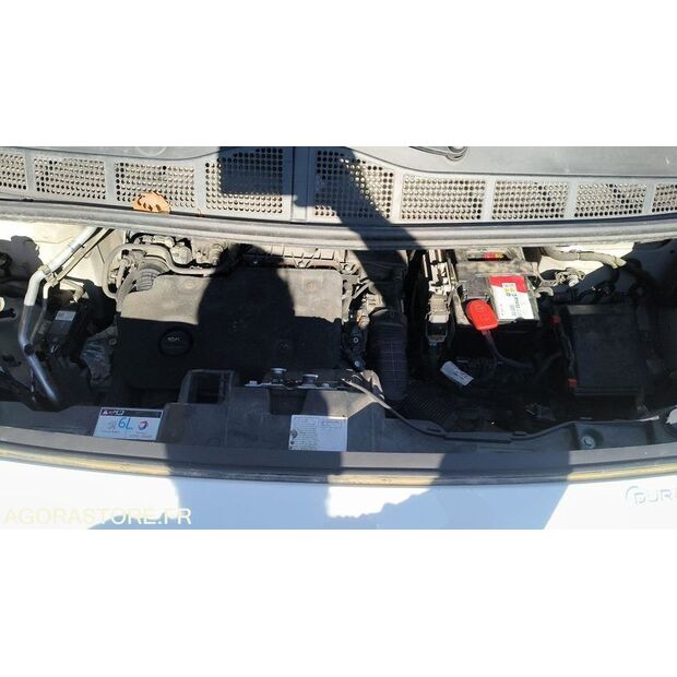 2019 Peugeot Expert-47753333