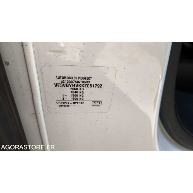 2019 Peugeot Expert-47753335
