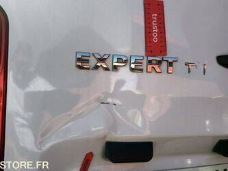 2019-peugeot-expert-1461457-47753339