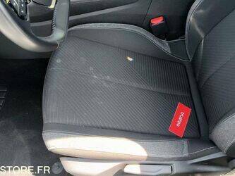 2022-peugeot-308-1461459-47753401