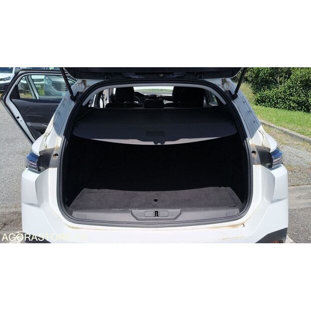 2022 Peugeot 308-47753422
