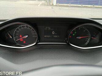 2018-peugeot-308-1461462-47753497