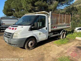 2009-ford-transit-1461141-47753732
