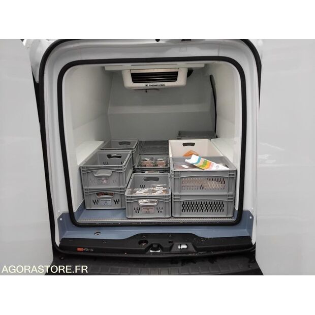 2023 رينو Express-47753830