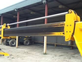 2011-jcb-540-170-1461468-47757300