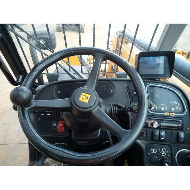 2015 جيه سي بي 535-140-47757305