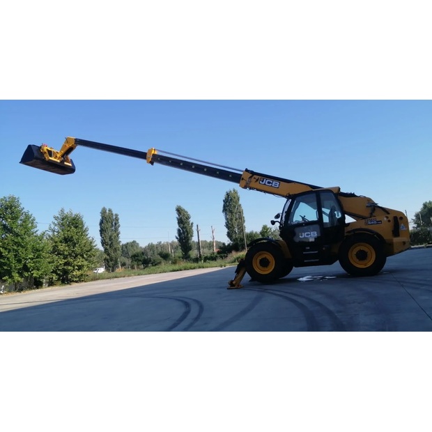 2017 JCB 540-140-47757307