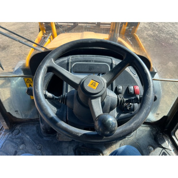 2013 جيه سي بي 3CX SITEMASTER-47757317