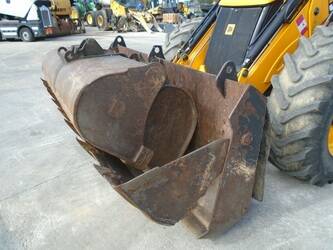 2012-jcb-4cx-eco-1461475-47757321