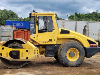 Image de COMPACTEURS 2010 BOMAG BW 213 D H-4
