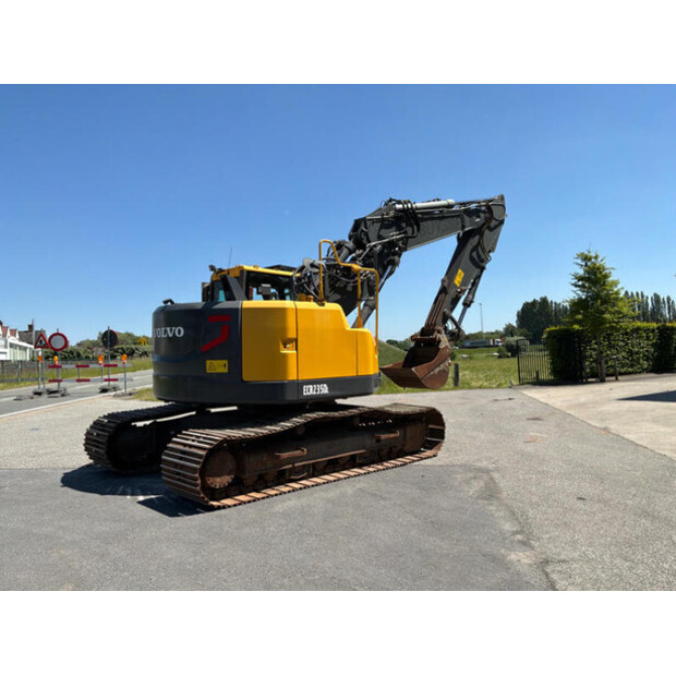 2014 Volvo ECR 235 DL-47761817
