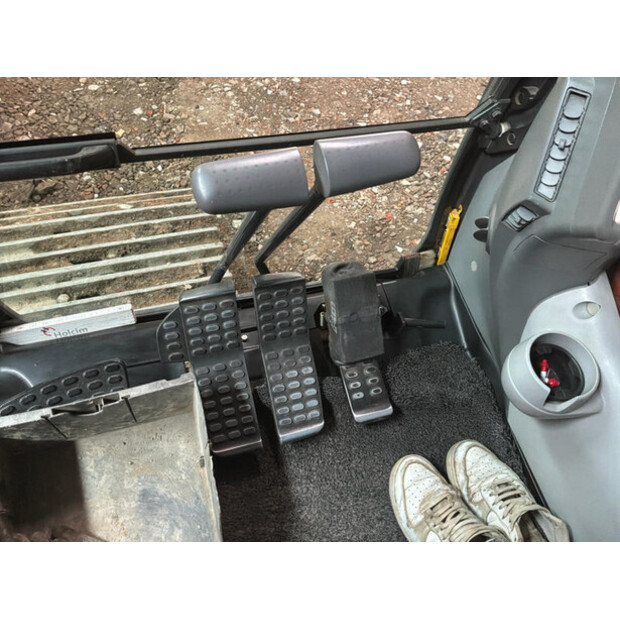 2017 Hitachi ZX300LC-6-47761891