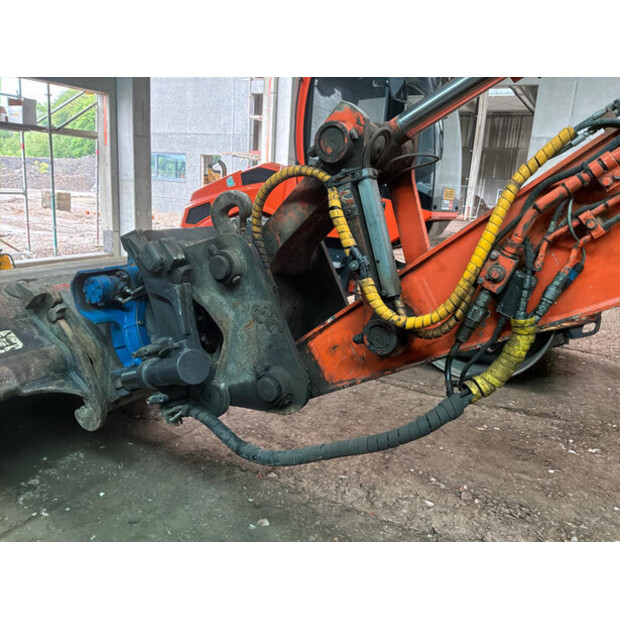 2017 Hitachi ZX300LC-6-47761899