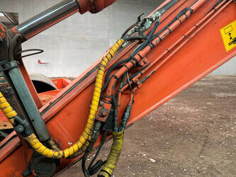 2017-hitachi-zx300lc-6-1461849-47761900