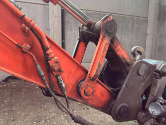 2017-hitachi-zx300lc-6-1461849-47761907