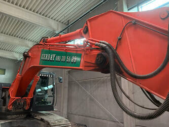2017-hitachi-zx300lc-6-1461849-47761908