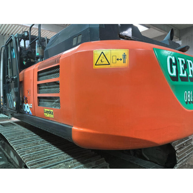 2017 Hitachi ZX300LC-6-47761924