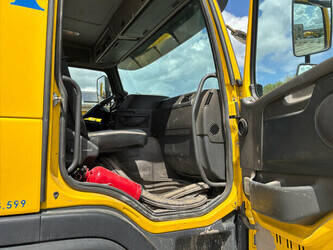 2011-volvo-fmfh-e5-1461850-47761990
