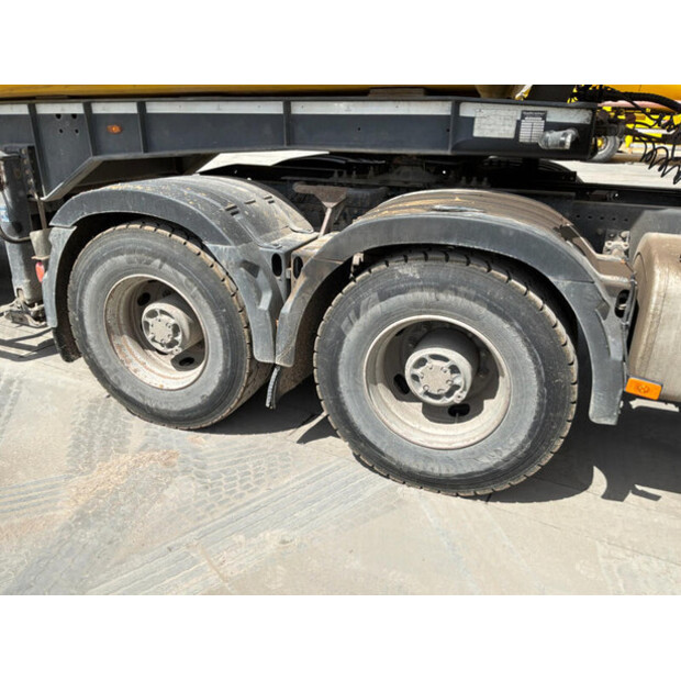 2011 فولفو FMFH E5-47761995