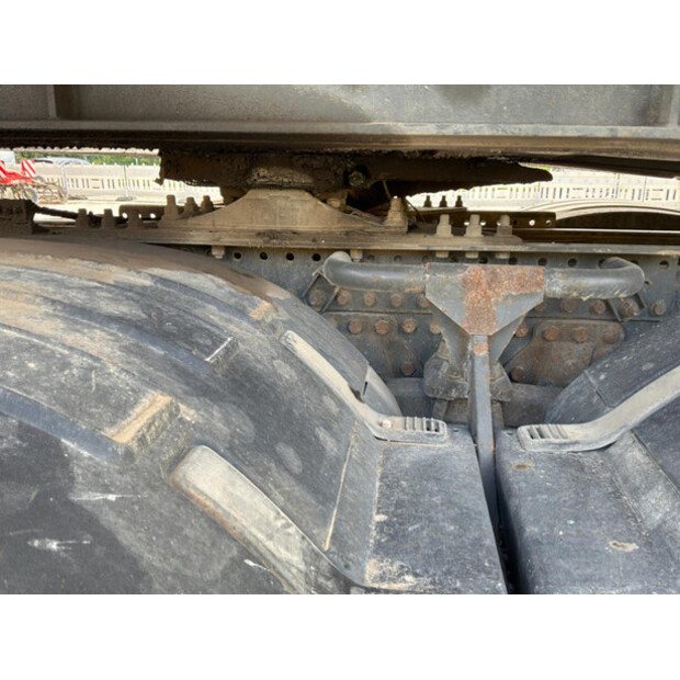 2011 فولفو FMFH E5-47761998