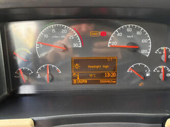 2008-volvo-fh-520-1461863-47762435