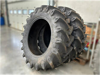 Image for Pirelli TM700 520/70R38