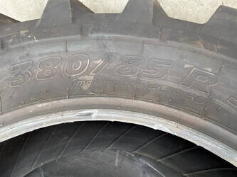 pirelli-tm700-520-70r38-47762504
