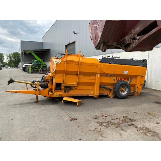 2017 lucas G Castor+80G-47763003